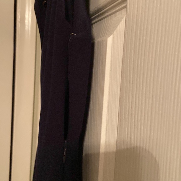 Dress - Picture 8 of 8